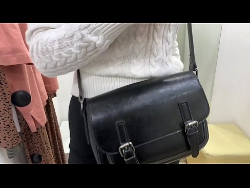 ❤️ Pampublikong masturbesyon ng batang asong si FeralBerry na may dildo sa fitting room ️❌ dekalidad na porn sa tl.mailkassa.ru ❌️